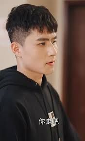 跑腿，竟是隱藏大佬(全集)