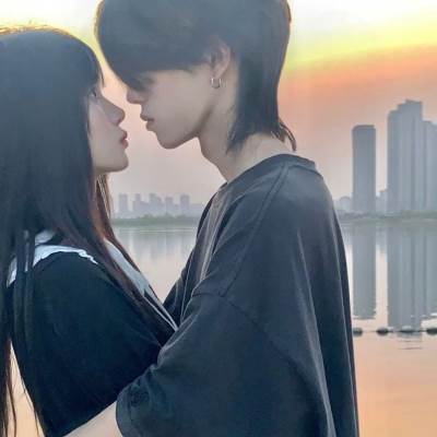 退婚后，真千金她驚爆全球(全集)