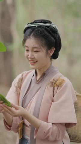 災(zāi)荒年，小農(nóng)女有滿倉(cāng)魚(yú)肉(全集)